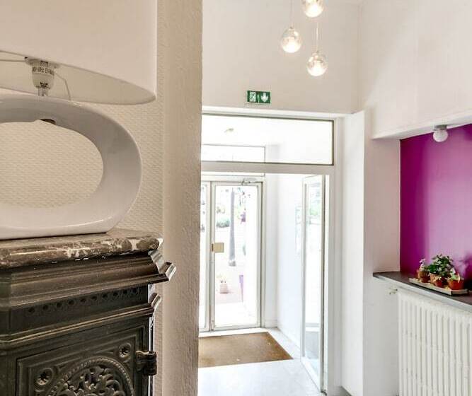 Отель Hôtel Le Mondon Metz