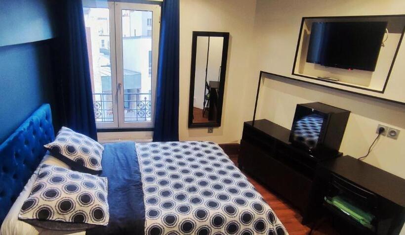 Отель Hôtel Moderne