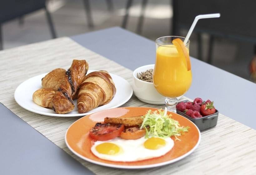 هتل Ibis One Central   World Trade Centre Dubai