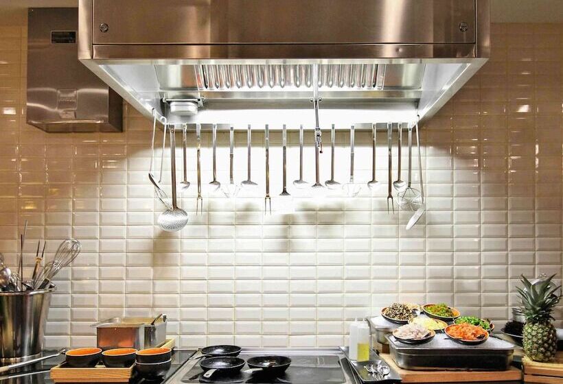 هتل Ibis One Central   World Trade Centre Dubai