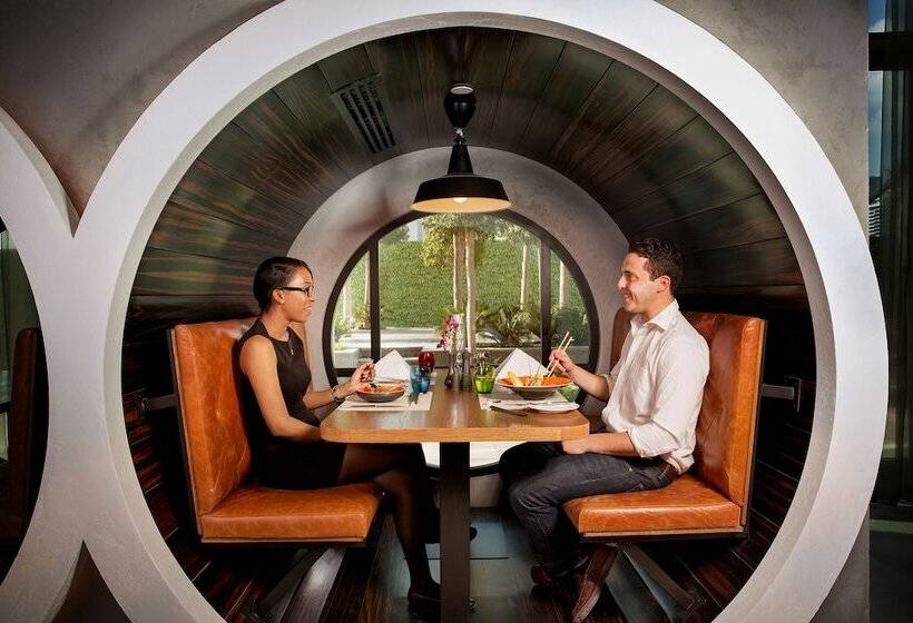 هتل Ibis One Central   World Trade Centre Dubai