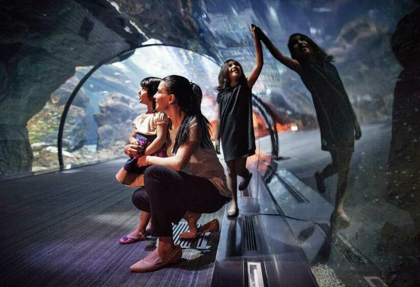 هتل Ibis One Central   World Trade Centre Dubai