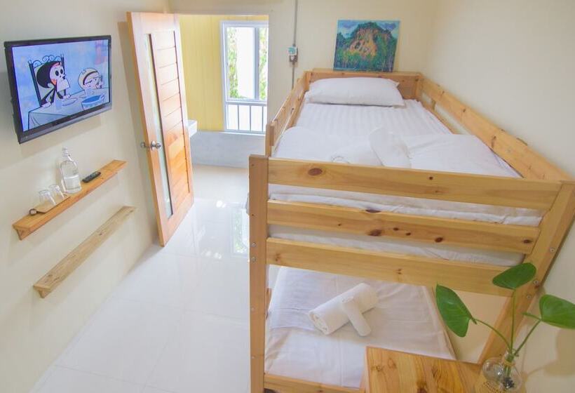 호텔 Just Fine Krabi