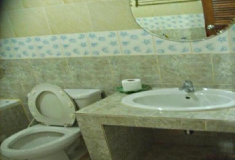 호텔 Kamala Phuyai Resort