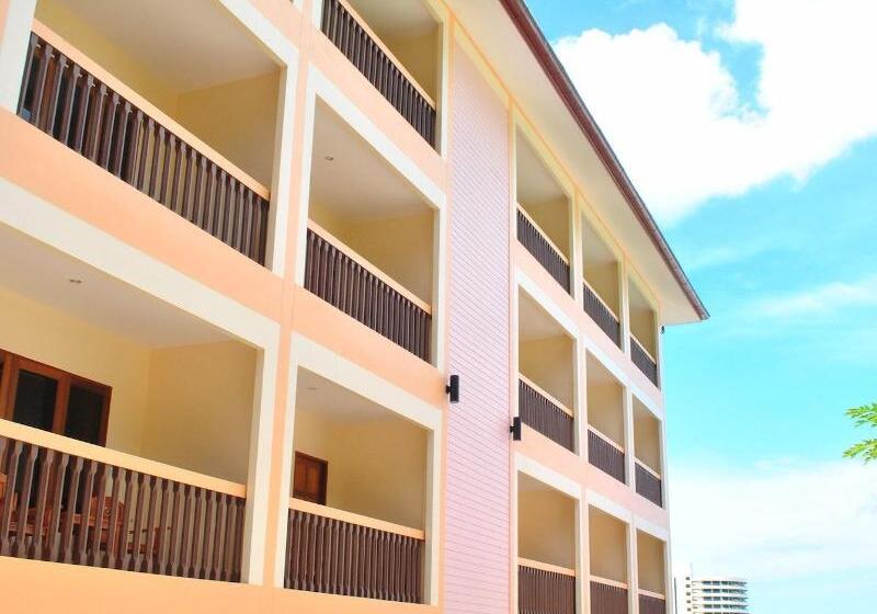 호텔 Karon Village