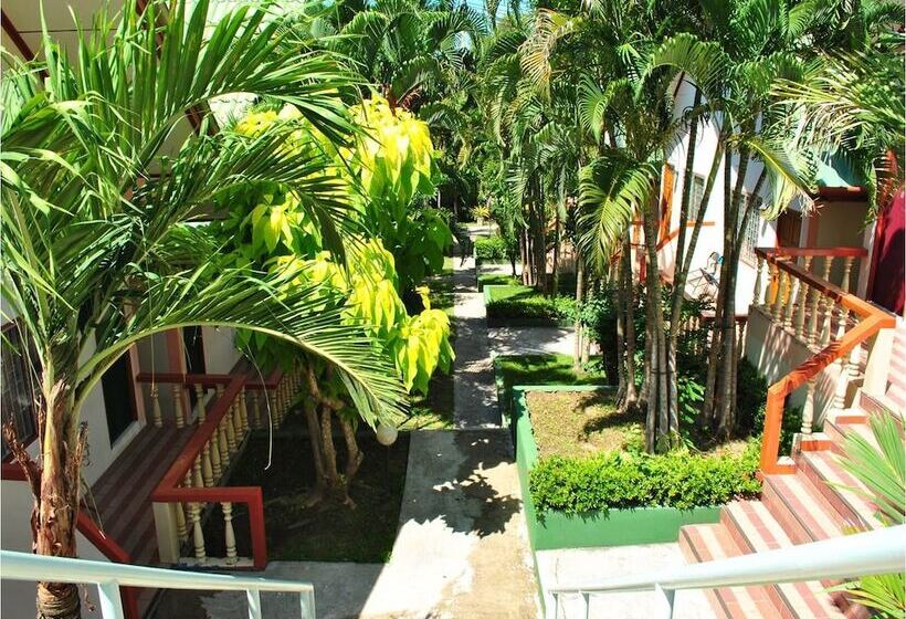 호텔 Karon Village