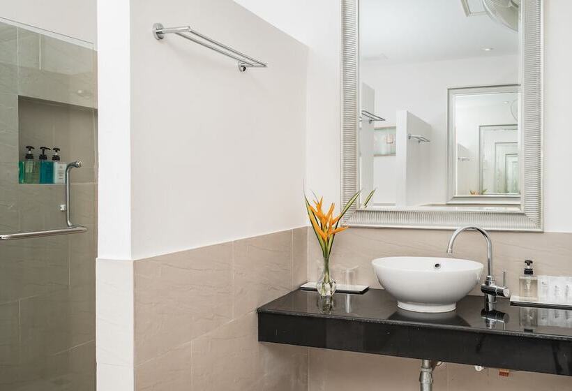 هتل King S Garden Resort   Sha Plus