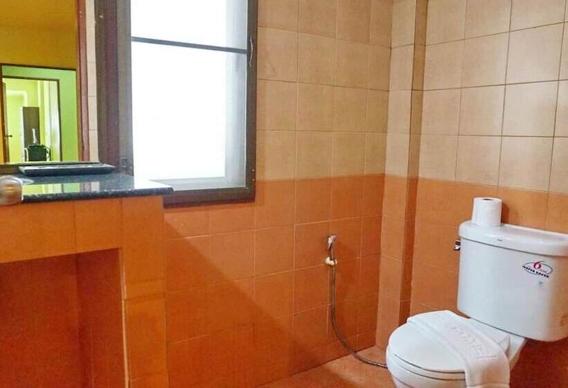 호텔 Kluay Mai Guest House