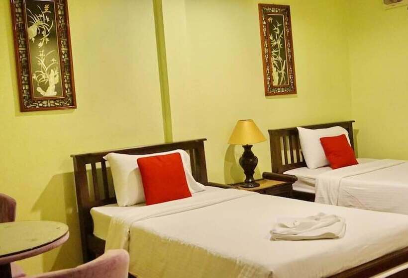 호텔 Kluay Mai Guest House