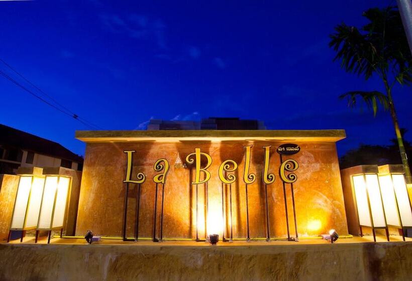 Отель La Belle