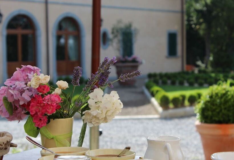 هتل La Cantina Relais  Fattoria Il Cipresso