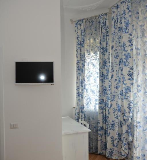 ホテル La Scogliera