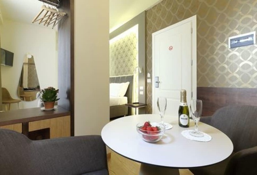 هتل La Torre Dei Salterelli