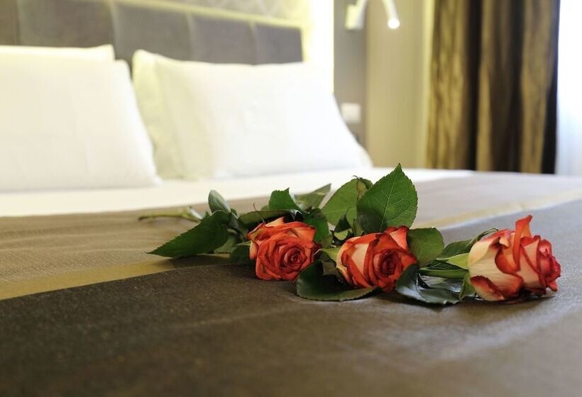 هتل La Torre Dei Salterelli