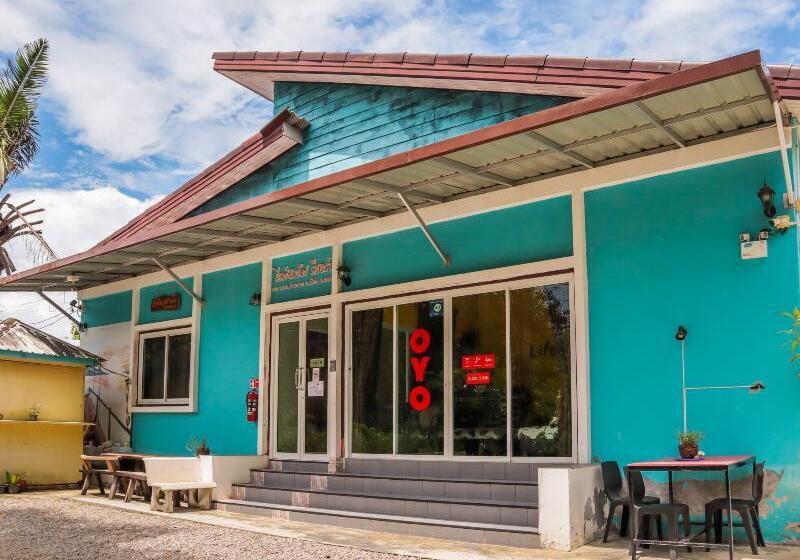 Отель Life And Love Resort