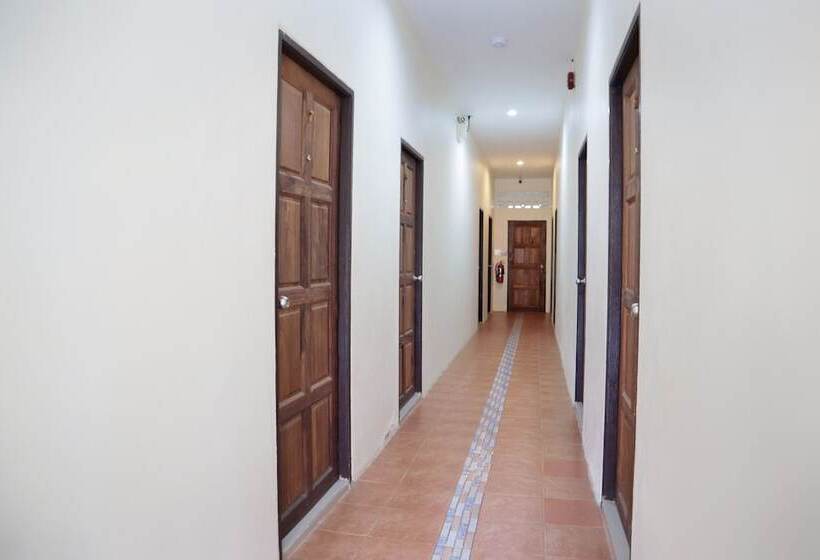 Отель Life And Love Resort