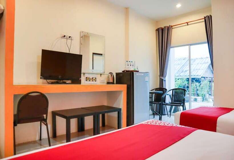 Отель Life And Love Resort