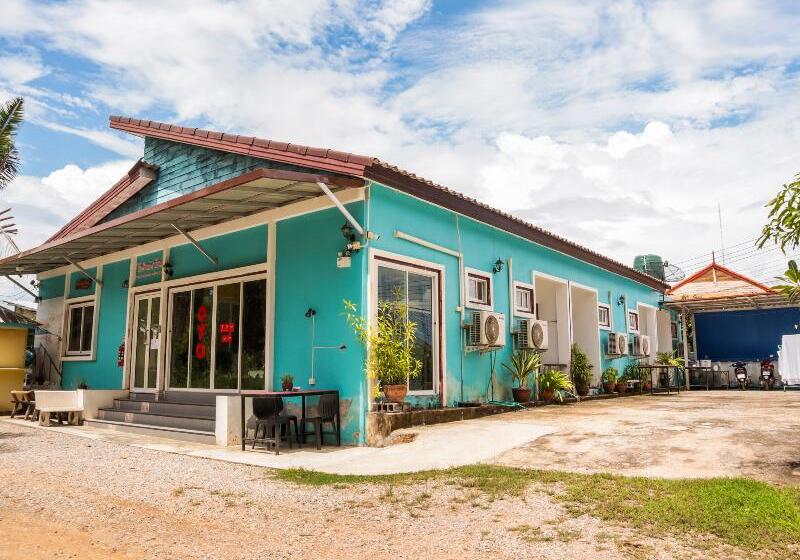 Отель Life And Love Resort