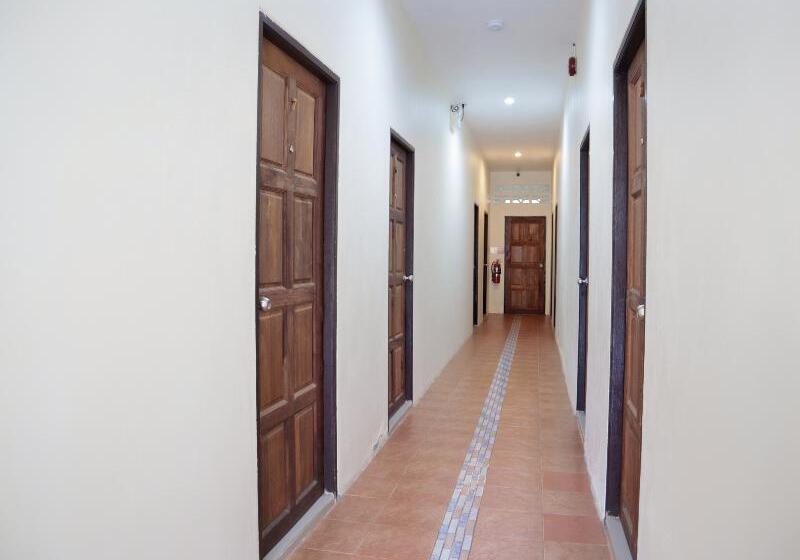 Отель Life And Love Resort