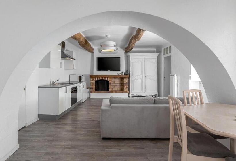 فندق Maison Carles Bnb