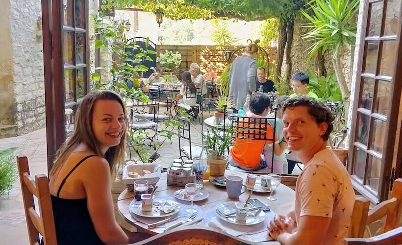 فندق Maison Carles Bnb