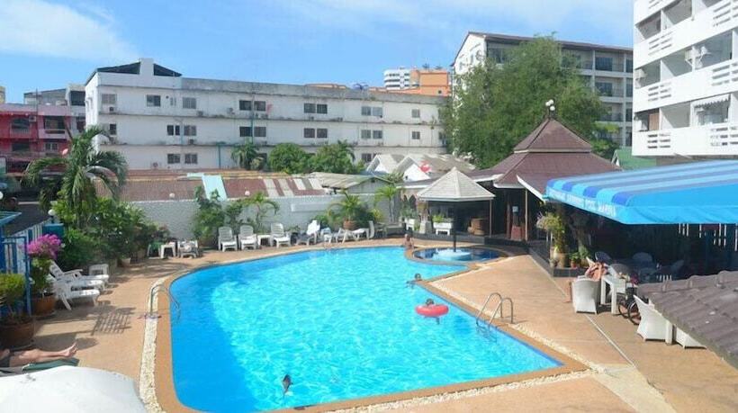 Отель Marina Inn Pattaya