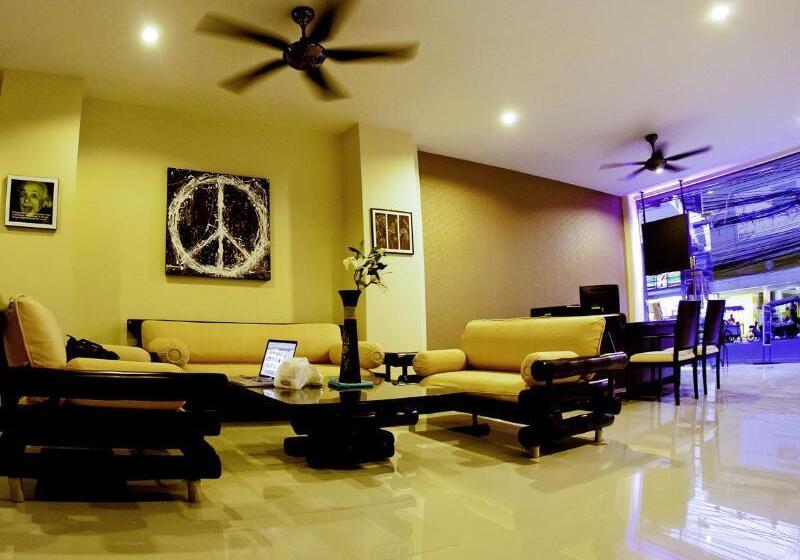 Отель Mellow Space Boutique Rooms