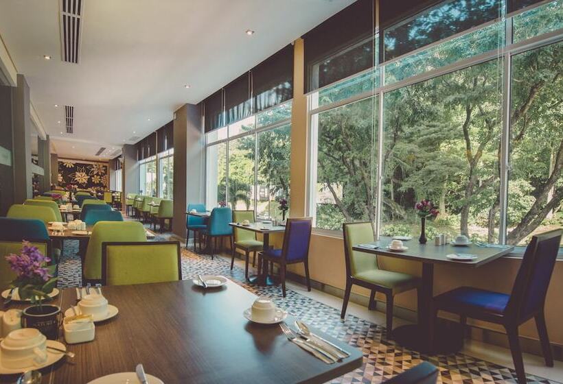 فندق Mercure Kota Kinabalu City Centre