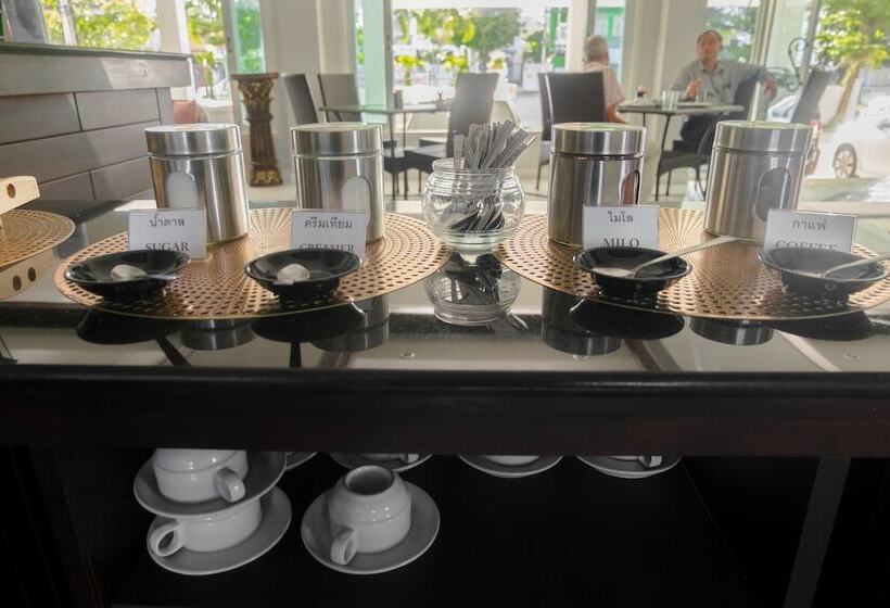 酒店 Morning Dew Lodge