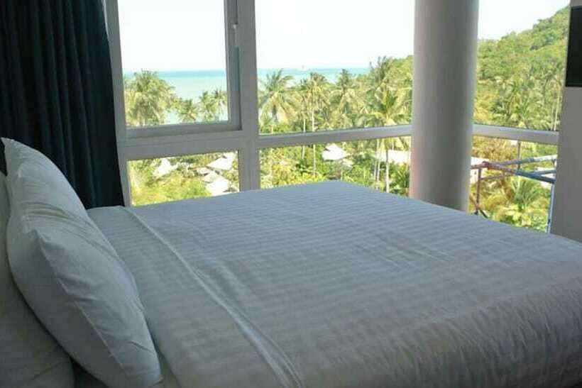 Отель Nantra Thongson Bay Resort & Villas