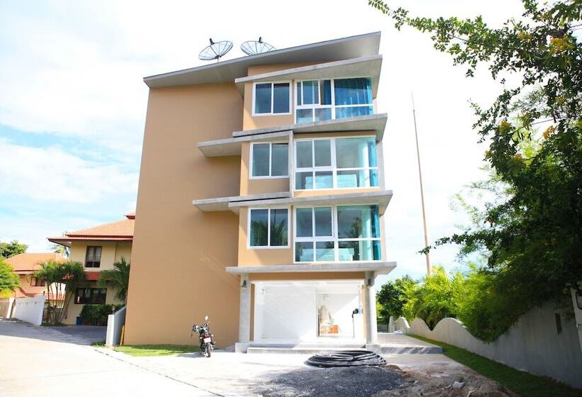 Отель Nantra Thongson Bay Resort & Villas