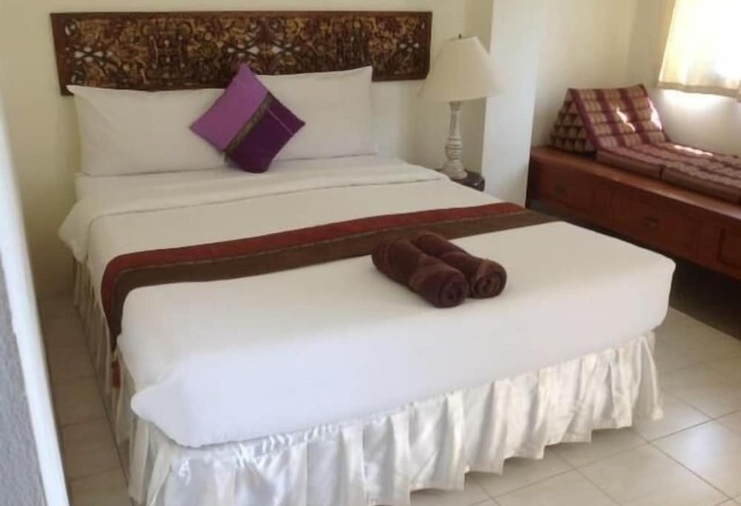 هتل Penzy Guest House