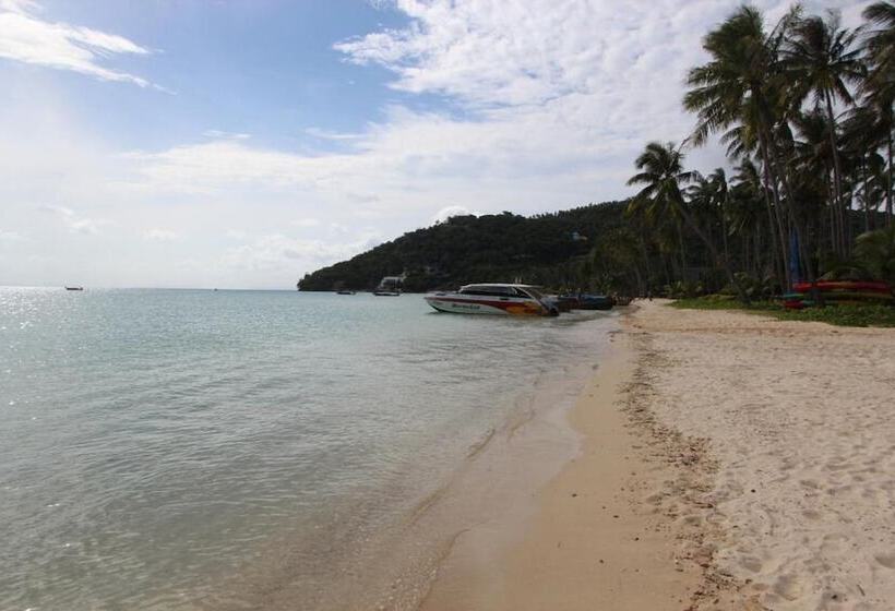 בית מלון כפרי Phi Phi Ba Kao Bay Resort