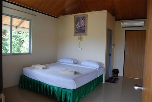 호텔 Phi Phi Good View