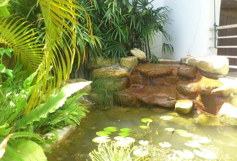 호텔 Phukamala Suite