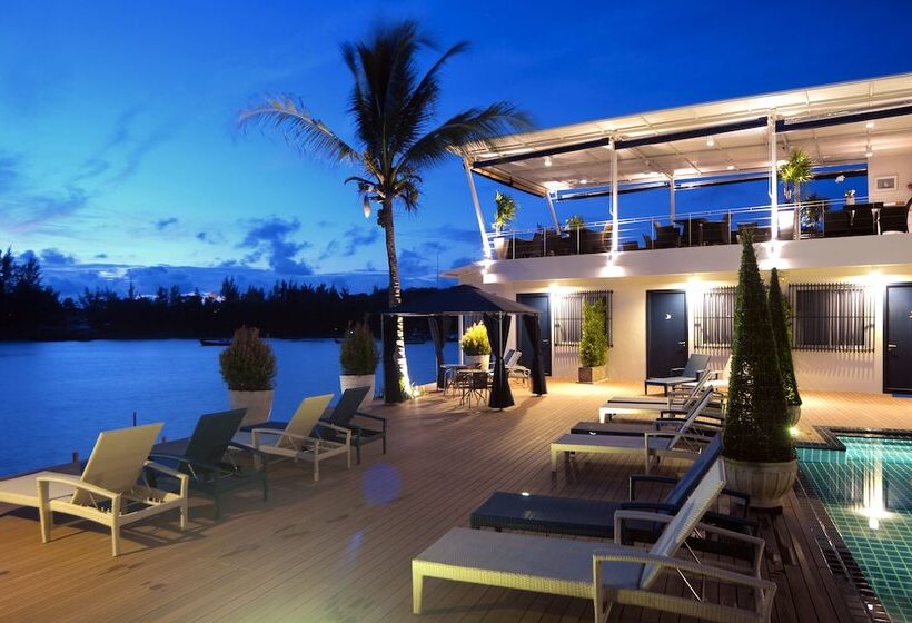 ホテル Phuket Boat Quay