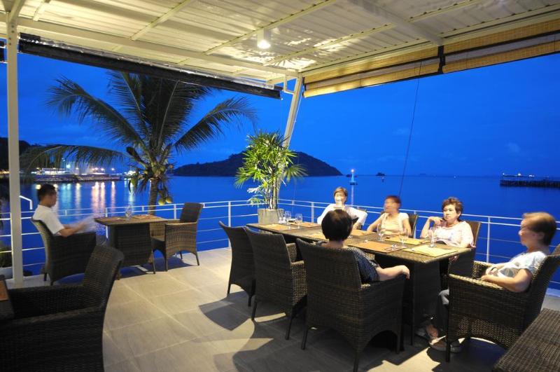 ホテル Phuket Boat Quay
