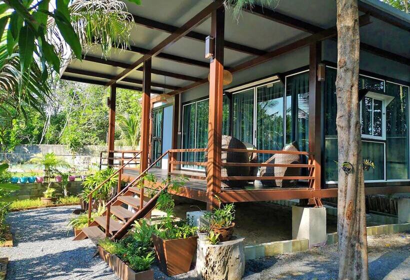 호텔 Poonsiri Resort Aonang Sha Extra Plus