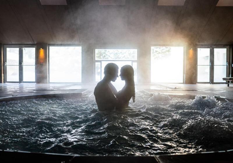 فندق Qc Termemontebianco