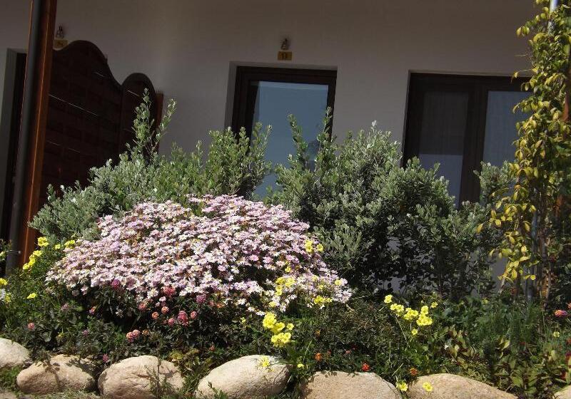 Отель Rurale Orti Di Nora & Spa