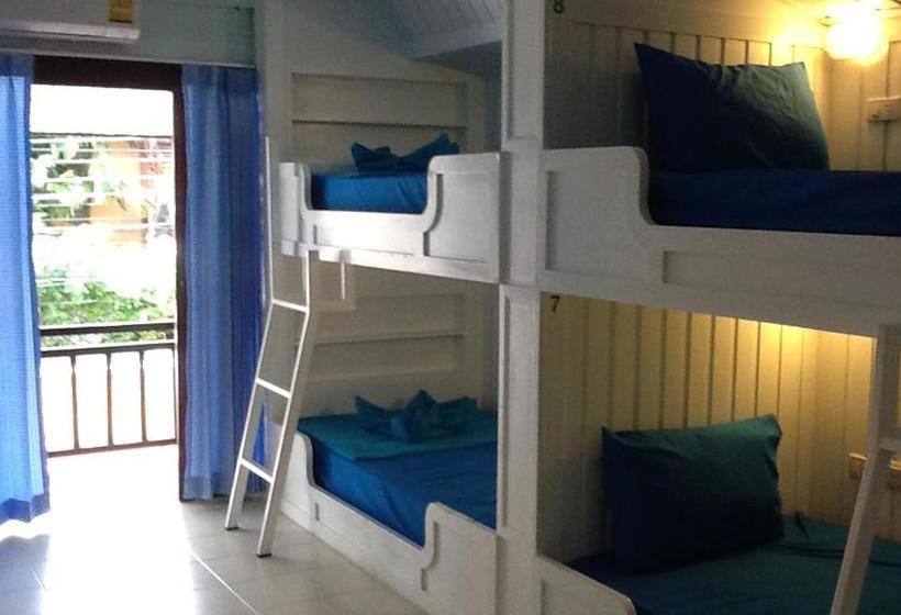 Отель Samui Hostel