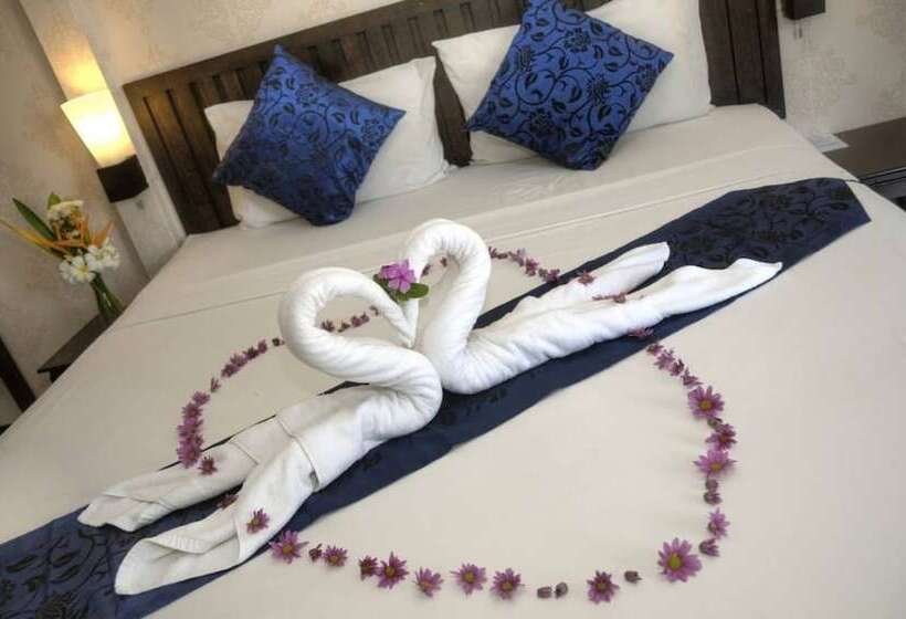 בית מלון כפרי Samui Pier Beach Front & Resort