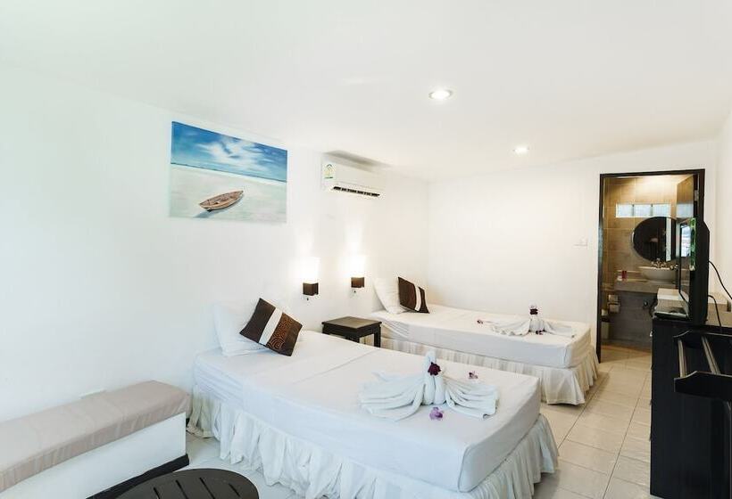 בית מלון כפרי Samui Pier Beach Front & Resort