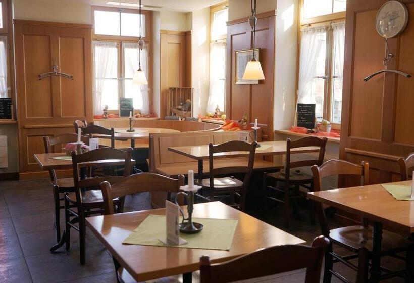 בית מלון כפרי Schützen Steffisburg