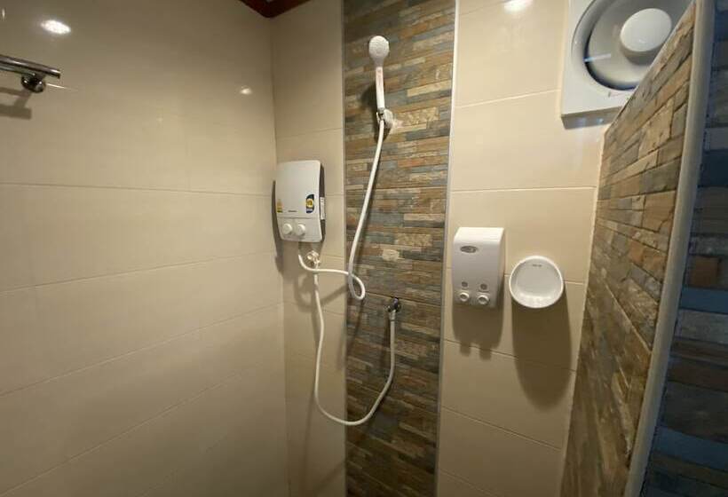 فندق Sinsamut  Koh Samed