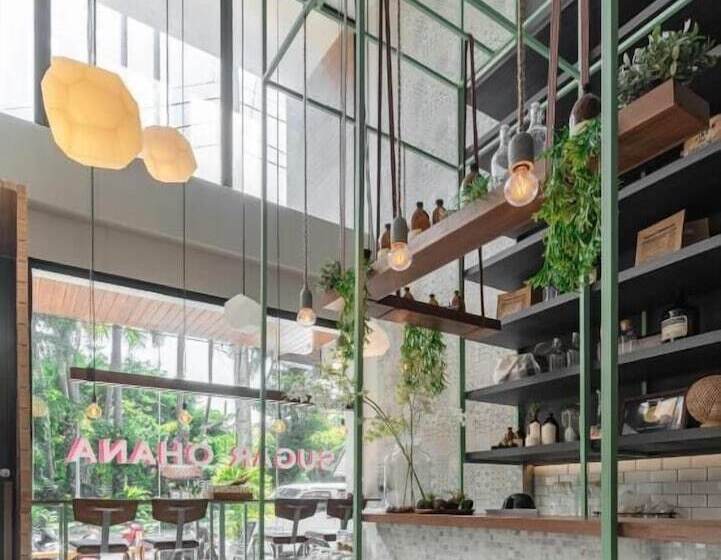 هتل Sugar Ohana Poshtel
