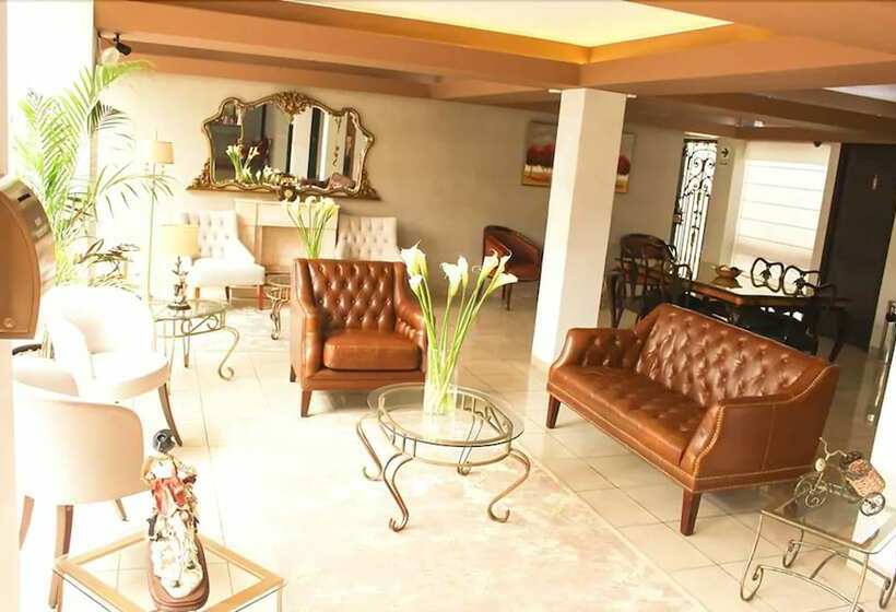 בית מלון כפרי Suites Antique Apart