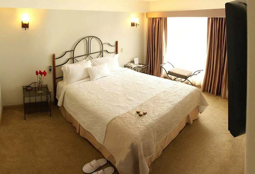 בית מלון כפרי Suites Antique Apart