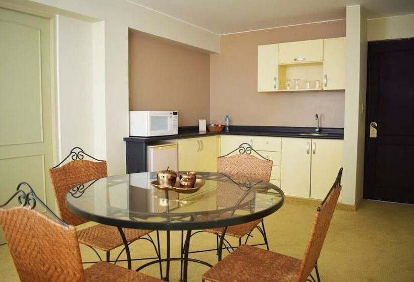 בית מלון כפרי Suites Antique Apart