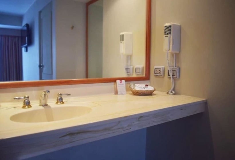 בית מלון כפרי Suites Antique Apart